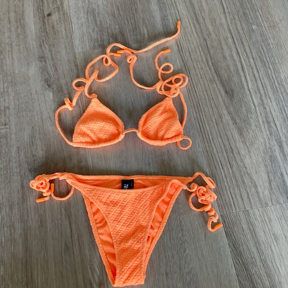 Triangl Arias Bikini size XS